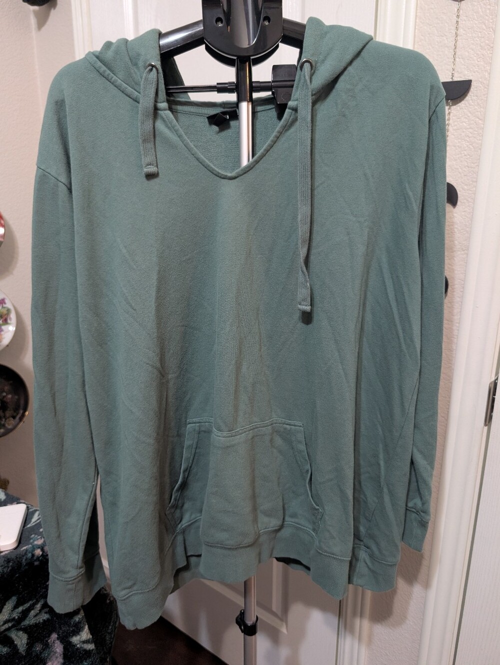 Torrid Hooded T-shirt Size 3